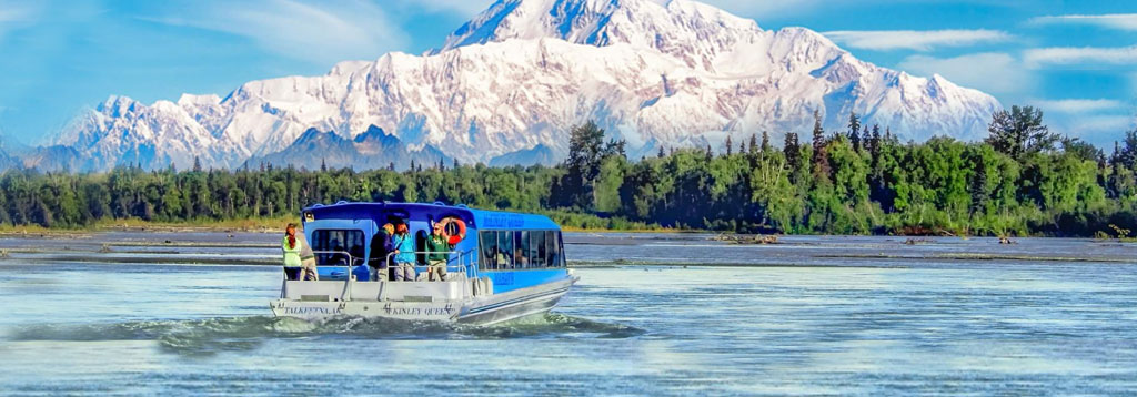 Best Things to Do in Alaska: Flightseeing, Wildlife & Glaciers